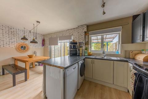80 Eldorado Close, Studley, B80 7LB