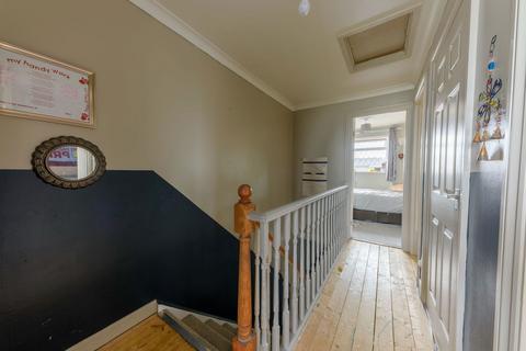 80 Eldorado Close, Studley, B80 7LB