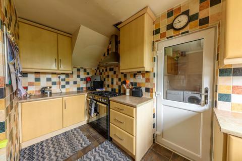 28 Eldorado Close, Studley, B80 7HP