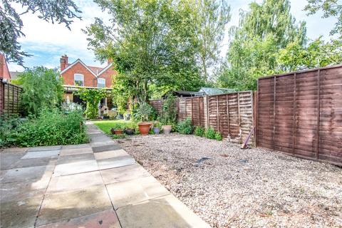 2 bedroom semi-detached house for sale, Broad Street, Bromsgrove, Worcestershire, B61