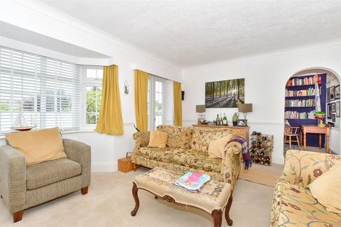 4 bedroom detached house for sale, Norfolk Way, Bognor Regis, West Sussex