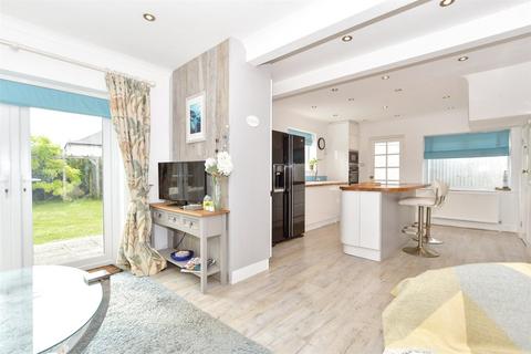 4 bedroom detached house for sale, Norfolk Way, Bognor Regis, West Sussex