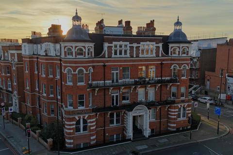 Avenue Mansions, Finchley Road, NW3