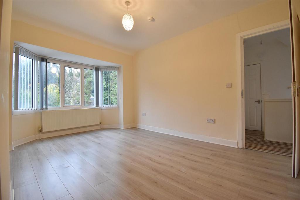 Master bedroom.JPG