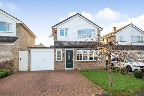 3 Bryan Close, Hurworth, Darlington, DL2 2AS