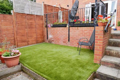 3 bedroom semi-detached house for sale, Spitfire Road, Calne