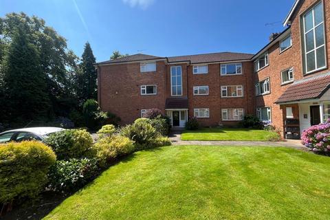 2 bedroom apartment for sale, Moss Lane, Sale