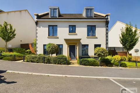 6 bedroom detached house for sale, Buttercup Way, Newton Abbot