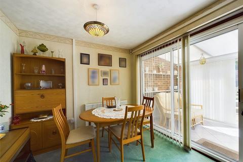 3 bedroom end of terrace house for sale, Kempton Grove, Cheltenham, Gloucestershire, GL51