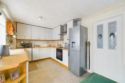 3 bedroom end of terrace house for sale, Kempton Grove, Cheltenham, Gloucestershire, GL51