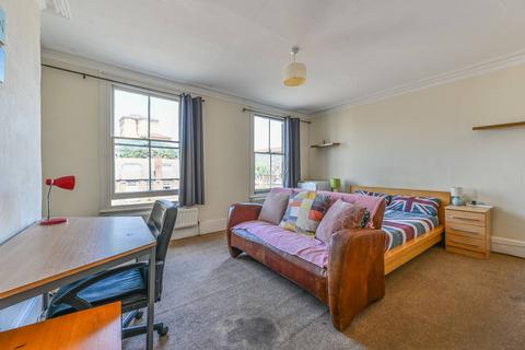 137 Lansdowne Way, London, SW8 2NP