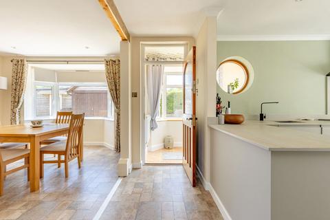 2 bedroom chalet for sale, Fisher Lane, Godalming GU8