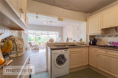 60 Warrenside Close, Blackburn, BB1 9PF