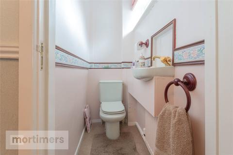 60 Warrenside Close, Blackburn, BB1 9PF