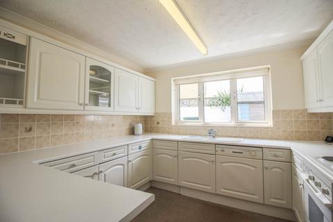 3 bedroom bungalow for sale, Hutton/Bleadon Border