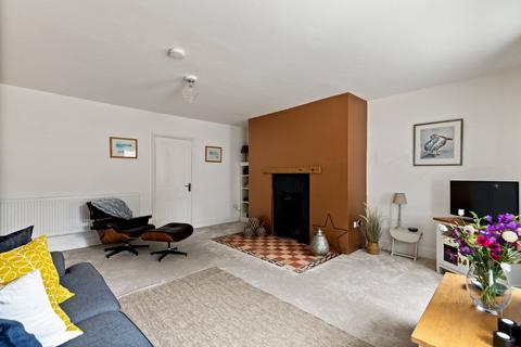 2 bedroom flat for sale, Augusta Gardens, Folkestone, CT20