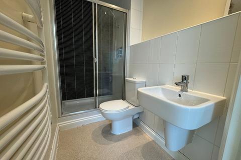 2 bedroom flat to rent, Canal Street, Nottingham, Nottinghamshire, NG1