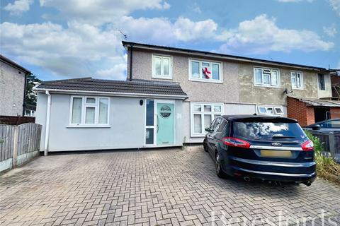 Chestnut Avenue, Hornchurch, RM12