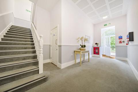 108 Uplands Road, Guildford, GU1 2RN