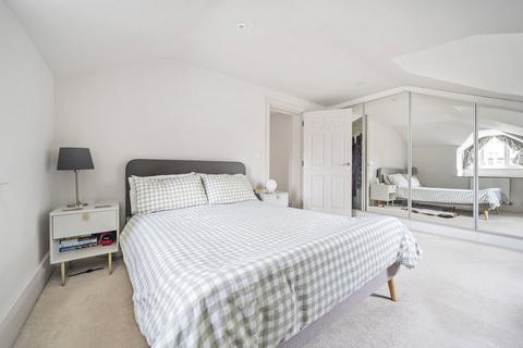 108 Uplands Road, Guildford, GU1 2RN