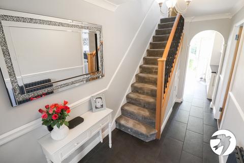 5 Everett Walk, Belvedere, DA17 5RD