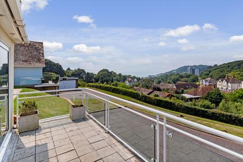 4 bedroom detached house for sale, Radnor Cliff Crescent, Folkestone, CT20