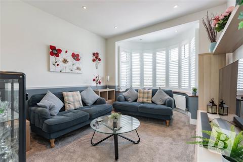 45 Kent Drive, Hornchurch, RM12 6TD