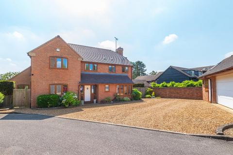 5 bedroom detached house for sale, Stanbridge Road, Tilsworth, Leighton Buzzard