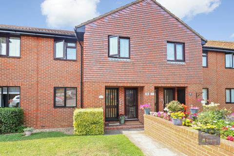 1 bedroom flat for sale, Loudon Court, Godinton Park, Ashford, TN23