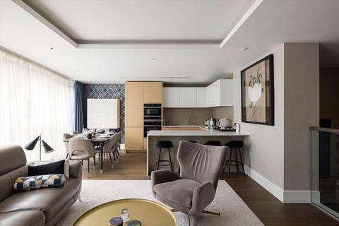 Radnor Terrace, London, W14