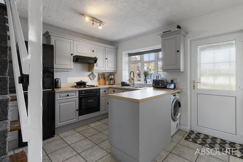 3 bedroom terraced house for sale, Singer Close, Paignton, TQ3