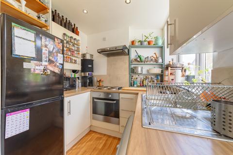 Flat 1, 22 Queens Square, High Wycombe, HP11 2DF