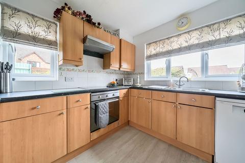 64 Heritage Park, Basingstoke, RG22 4XT
