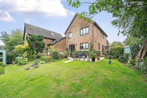64 Heritage Park, Basingstoke, RG22 4XT