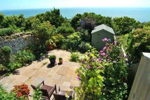 3 bedroom house for sale, Altofts Gardens, Ventnor PO38