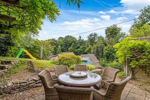 4 bedroom detached house for sale, Marle Hill, Chalford, Stroud, Gloucestershire, GL6