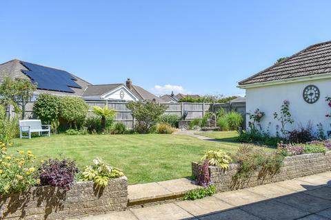 4 bedroom detached bungalow for sale, Keysworth Avenue, Barton on Sea, New Milton, BH25