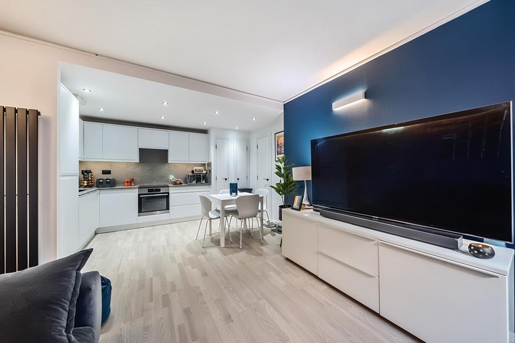 Reception/Kitchen