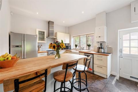 46 Almshouse Lane, Newmillerdam, Wakefield, WF2 7ST