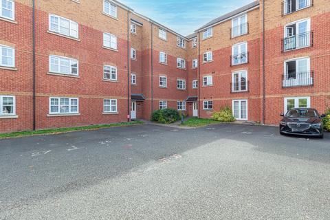 2 bedroom flat for sale, Garden Court, Design Close, Bromsgrove. B60 3GS