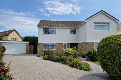 4 bedroom detached house for sale, LOCKS COURT, PORTHCAWL, CF36 3JJ