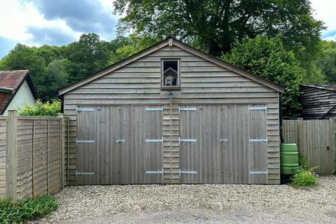 4 bedroom detached house for sale, Fullers Vale, Headley Down, Hampshire