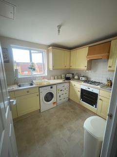 2 bedroom flat to rent, Sherman Gardens, Essex RM6