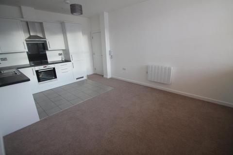 2 bedroom apartment to rent, Trinity Court, Berkshire RG41