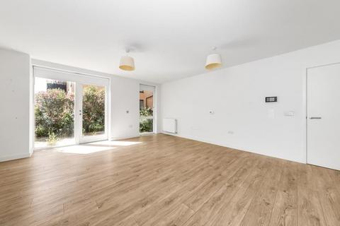 1 bedroom apartment for sale, Thornlaw Road, West Norwood, London, SE27