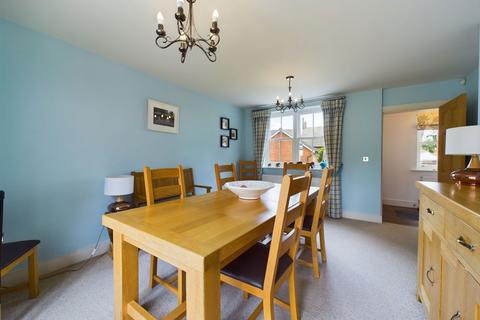 2 Auster Crescent, Rearsby, Leicester, LE7 4UE