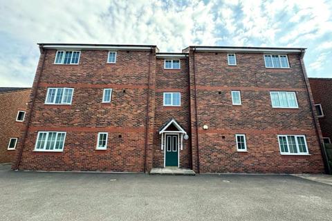 2 bedroom flat for sale, Royal Drive Preston PR2 3AF