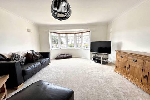 4 bedroom detached house for sale, Bevendean Avenue, Saltdean, BN2 8LR