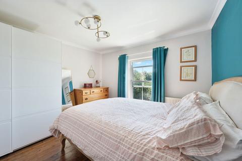 2 bedroom semi-detached house for sale, Kings Avenue, Redhill RH1