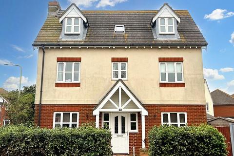 4 bedroom detached house for sale, Sanderling Road, Herne Bay, CT6 6HZ